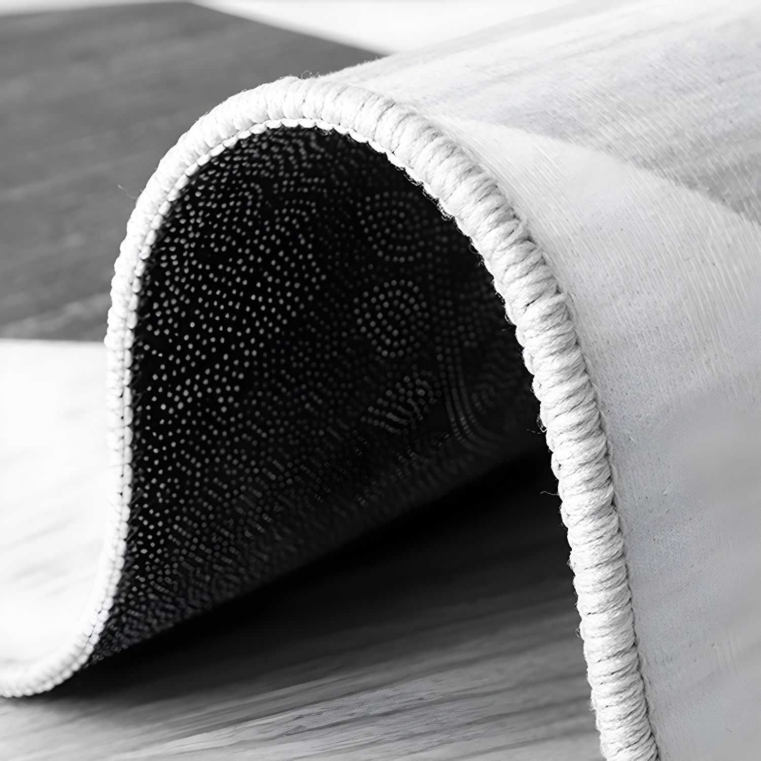 Grey Modern Carpet Geometric Print Polyester Area Carpet Anti-Slip Easy Care Rug for Home Decor