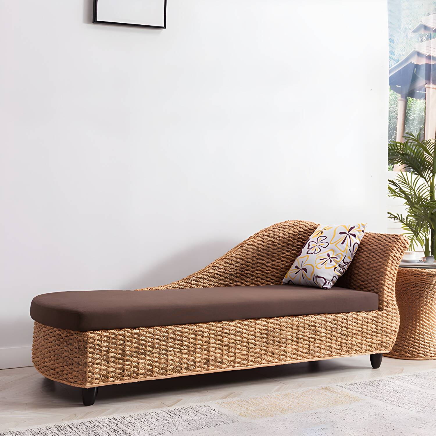 Upholstered Chaise Rattan Chaise Lounge Chair for Bedroom and Living Room