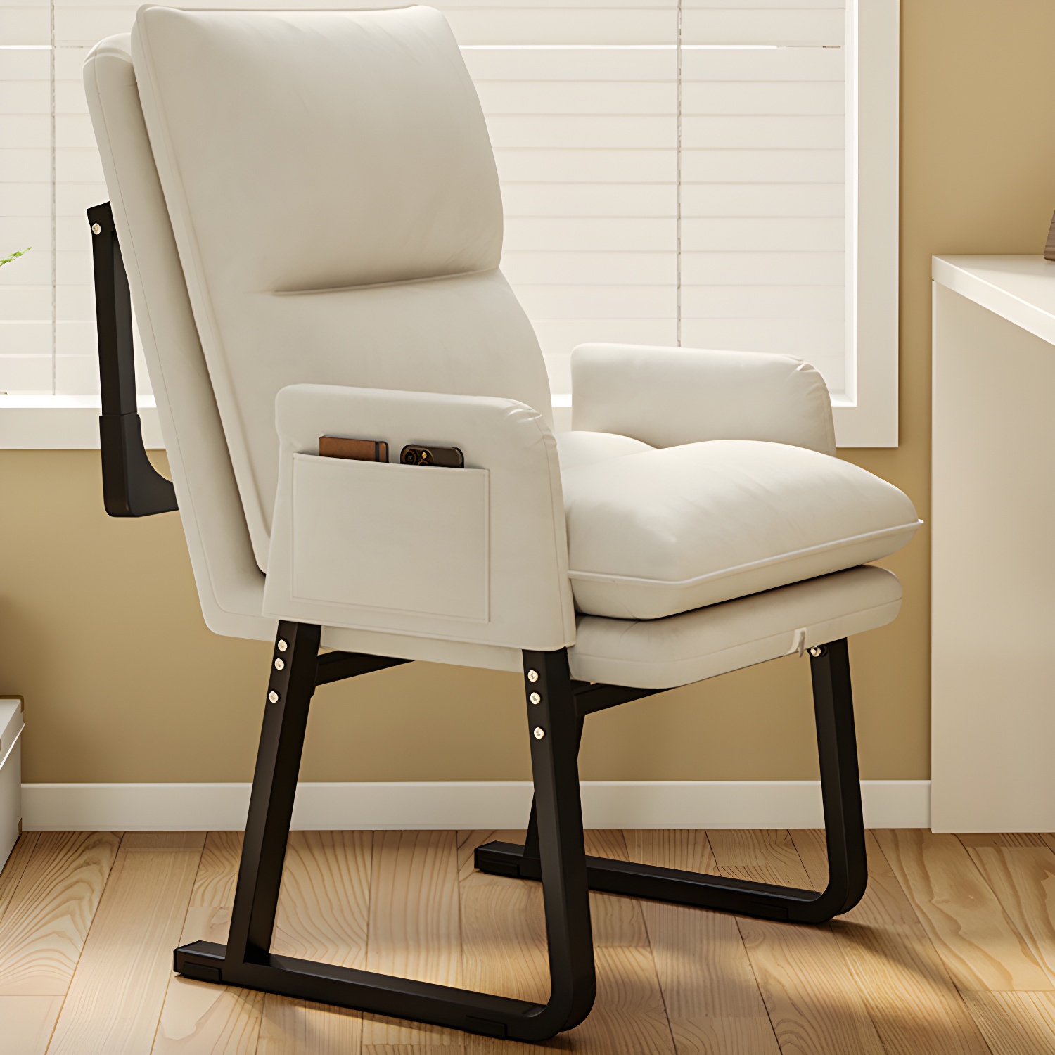 Storage Standard Recliner with Black Metal Legs Position Lock Back