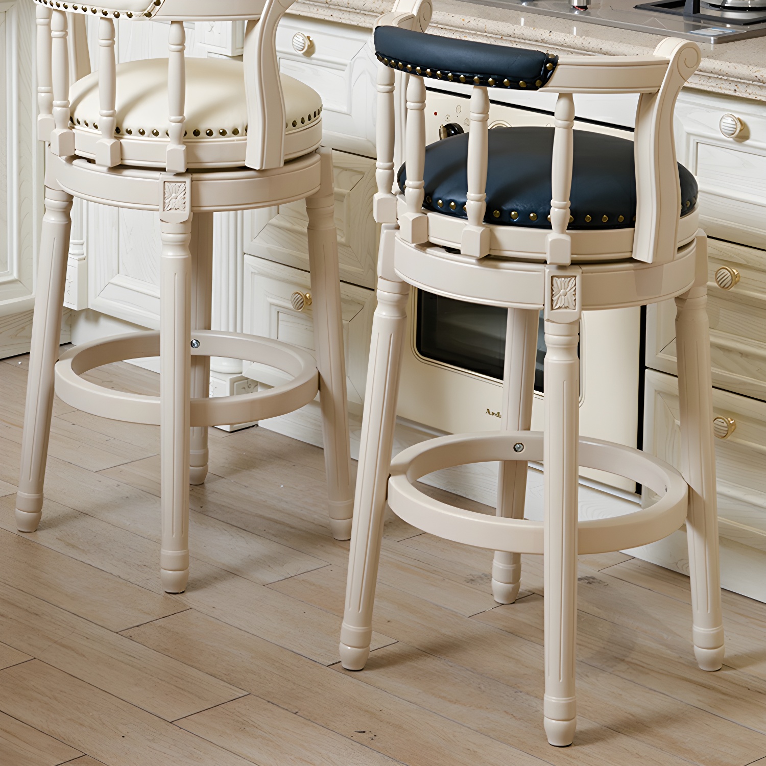 Traditional Leather Upholstered Bar Stool with Low Back and Wood Frame