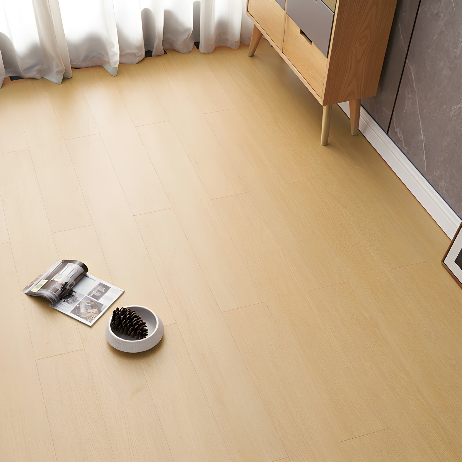 Elegant and Durable Laminate WoodPlanks - Scratch Resistant Flooring for Stylish Living Spaces