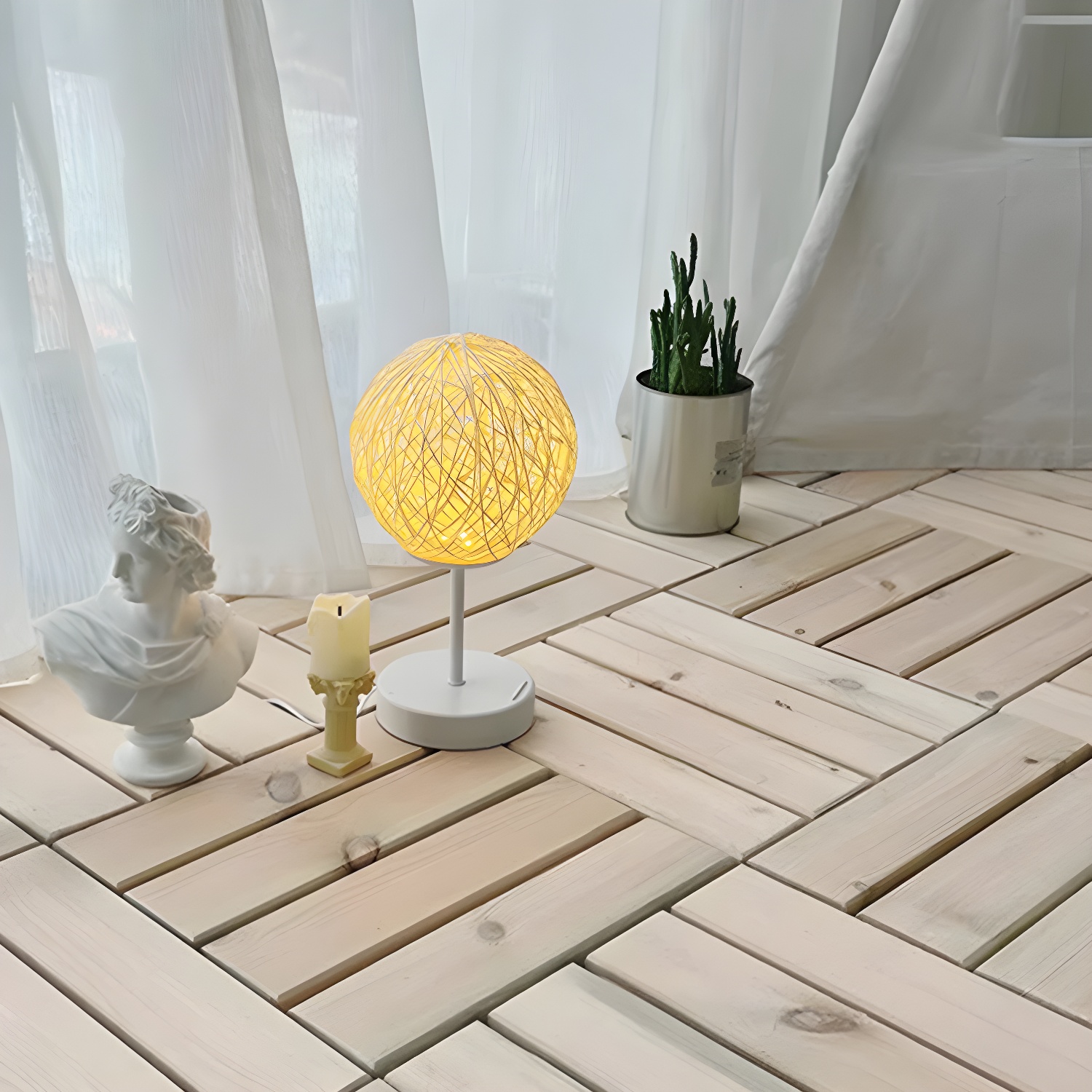 Waterproof Pine Parquet Hardwood Flooring with Smooth Surface and Matte Gloss Level