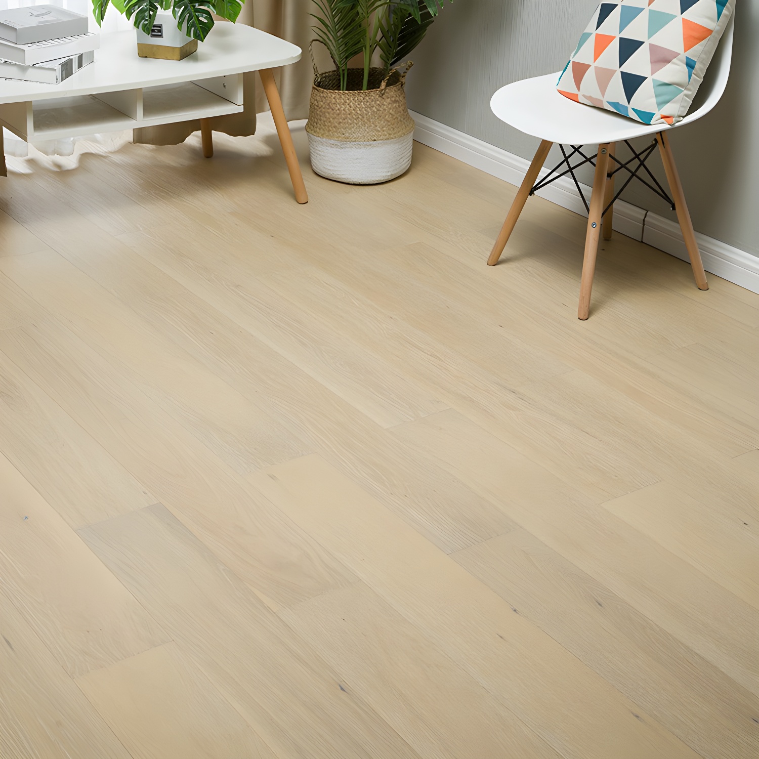 Waterproof Scratch Resistant Laminate Flooring - High Quality Laminate Wood Planks for Living Space
