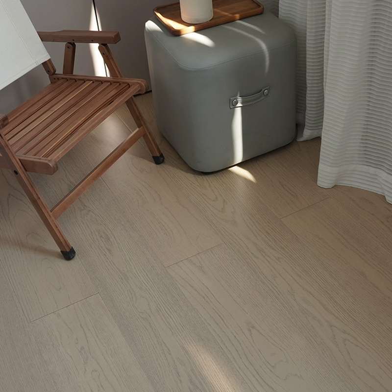 Waterproof Scratch Resistant Laminate Wood Planks - Low Gloss Smooth Surface Flooring