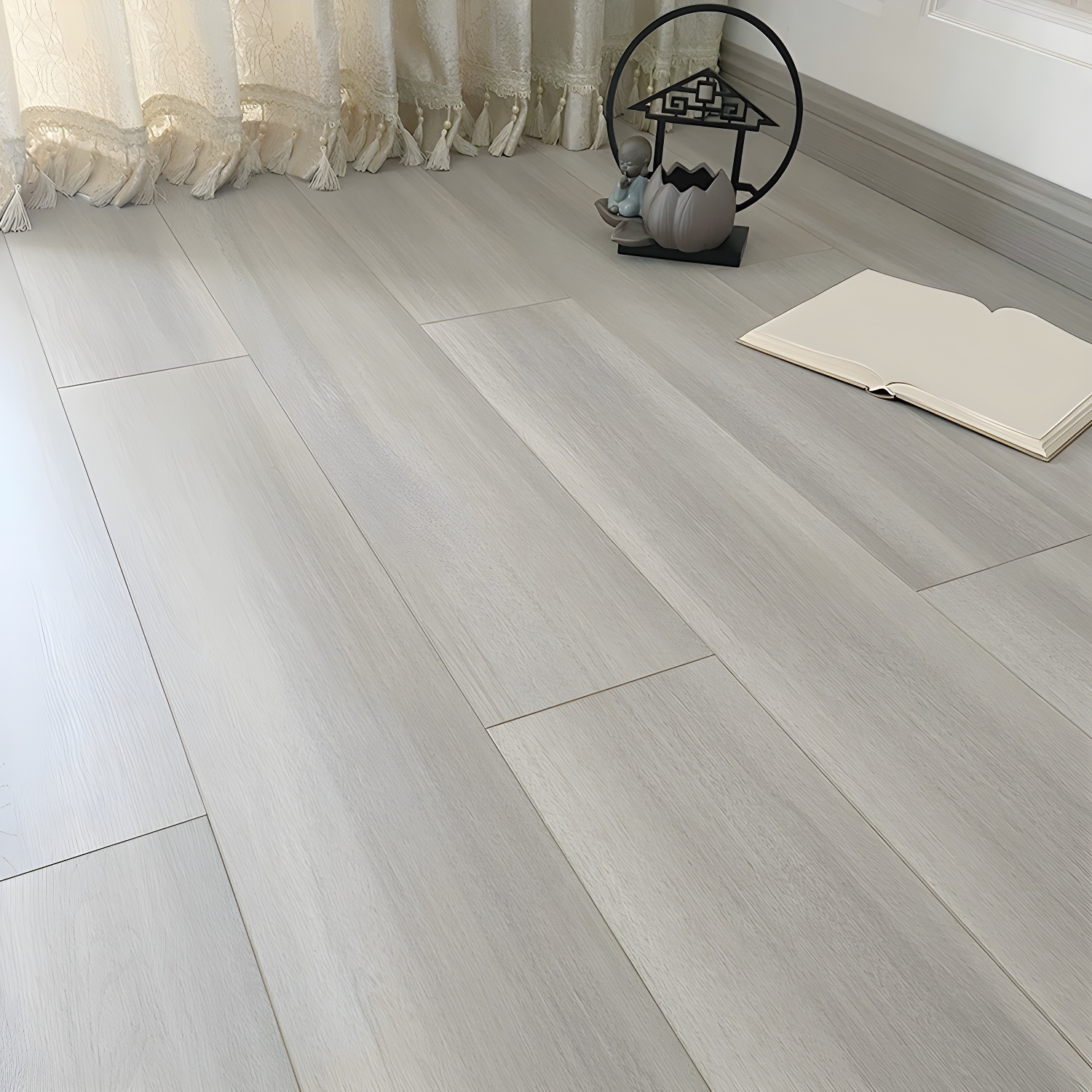 Waterproof Scratch Resistant Laminate Wood Planks - Classy Low Gloss Flooring for Living Spaces