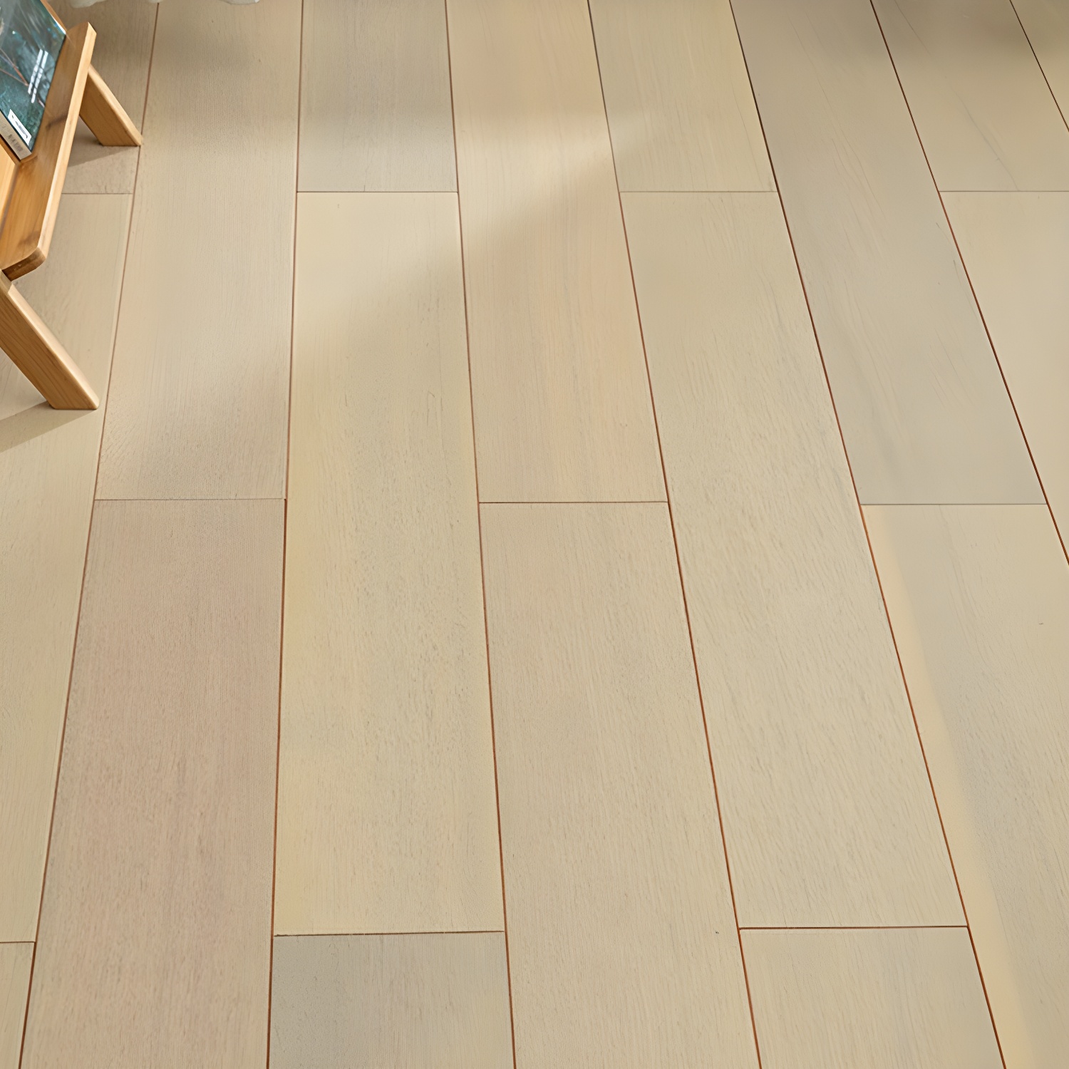 Kasai Medium Wood Click-Lock Solid Wood Hardwood Flooring - Modern Style