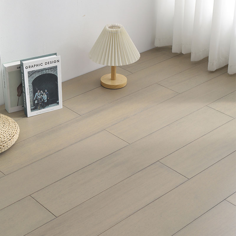 Waterproof and Scratch Resistant Light Wood Modern Style Hardwood Flooring