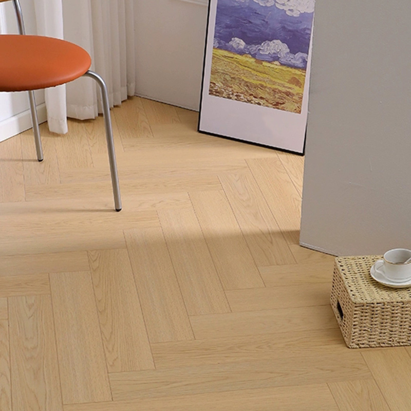 Scratch Resistant Waterproof Low Gloss Laminate Wood Planks for Living Space