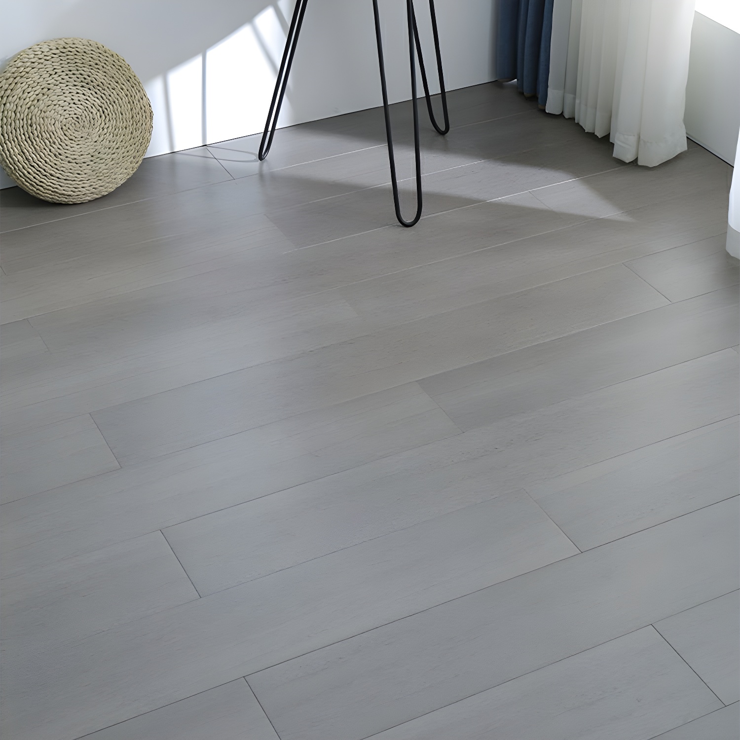 Waterproof and Scratch Resistant Medium Wood Modern Style Click-Lock Hardwood Flooring