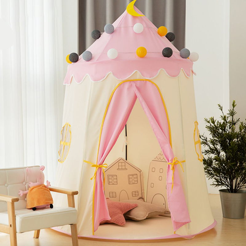 Medium-sized Round Castle Play Tent with 2 Windows, Foldable Design, and Carrying Bag Included