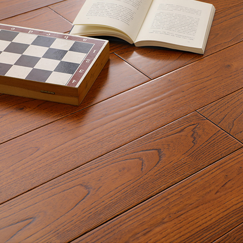 Solid Wood Modern Style Smooth Texture Matte Hardwood Flooring
