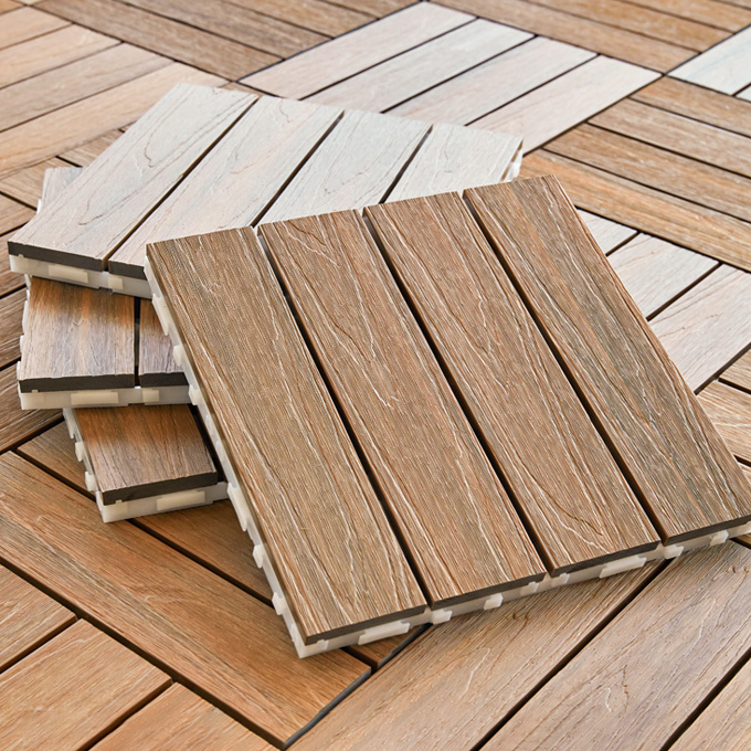 Handsomely Crafted Medium Tone Matte Finish Engineered Click-Lock Hardwood Flooring