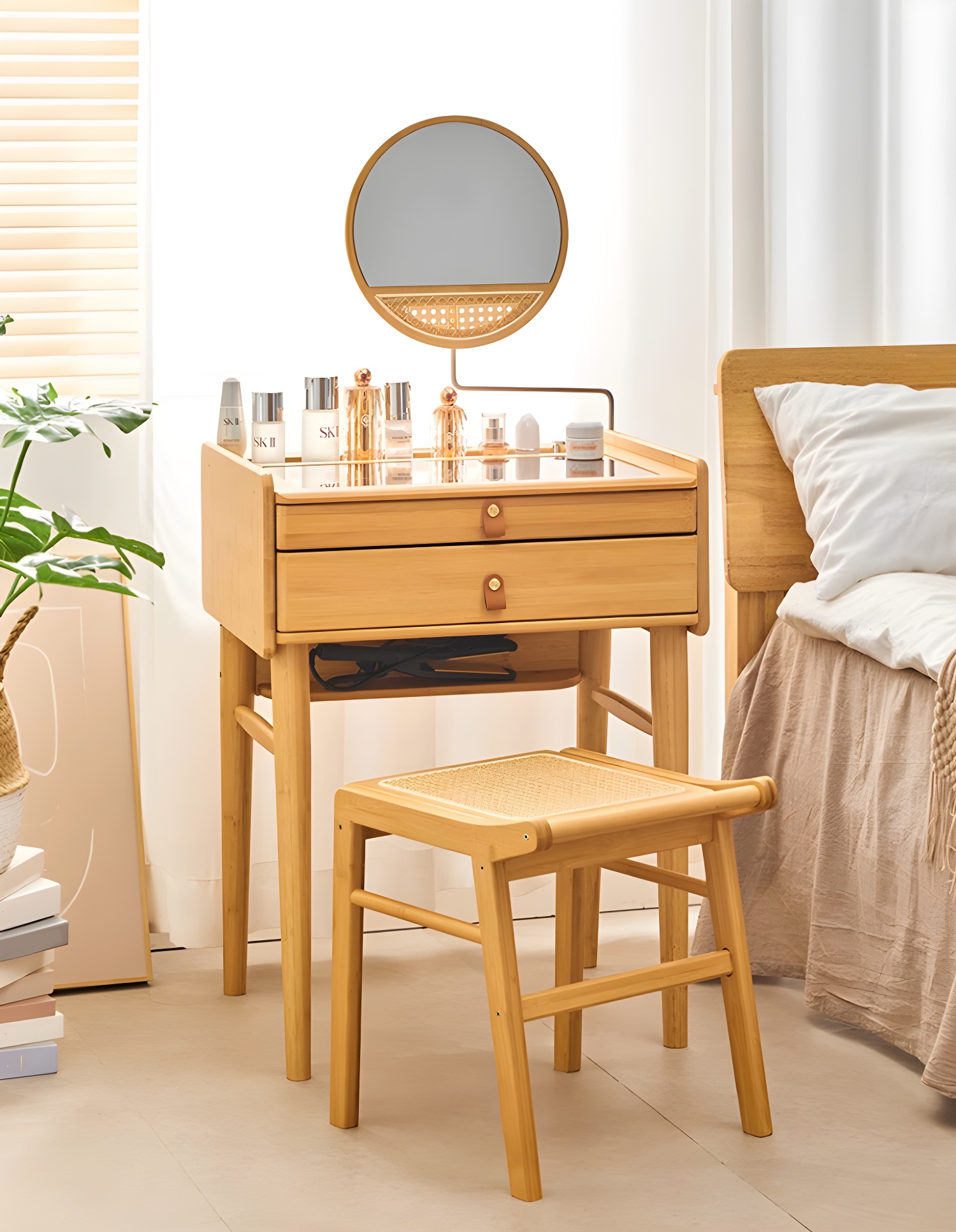 Bambusa Push-Pull Flooring Makeup Vanity for Sleeping Quarters