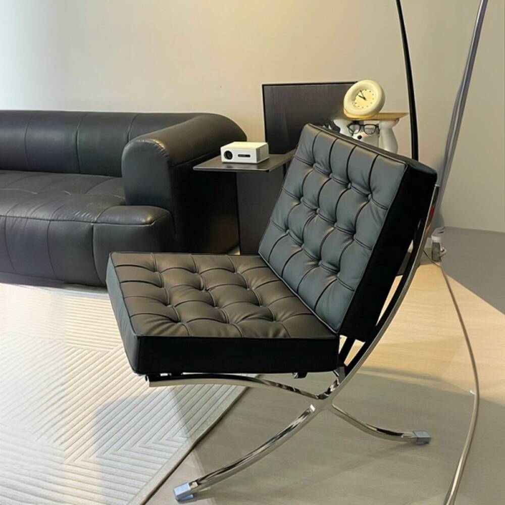 Trendy Midnight Black Lounge Chair with Solid Colour and Fixed Back