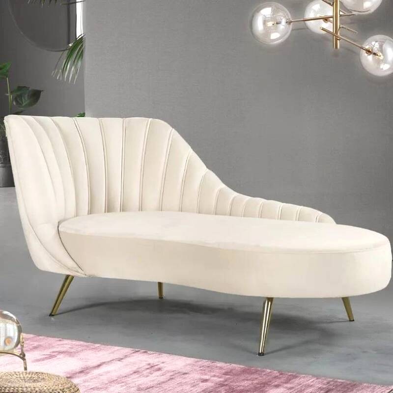 Glamorous Chaise Lounge with Versatile Left/Right-Facing Armrest