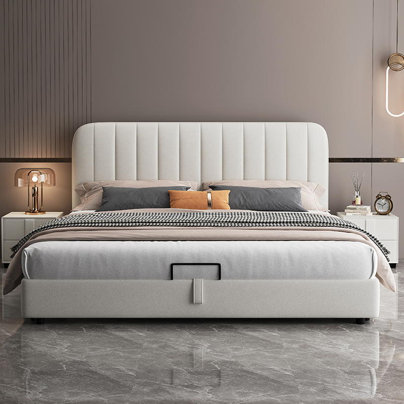 Beige Leather Upholstered Vertical Channel Bed with Wood Structure and Mattress in a Casual Style