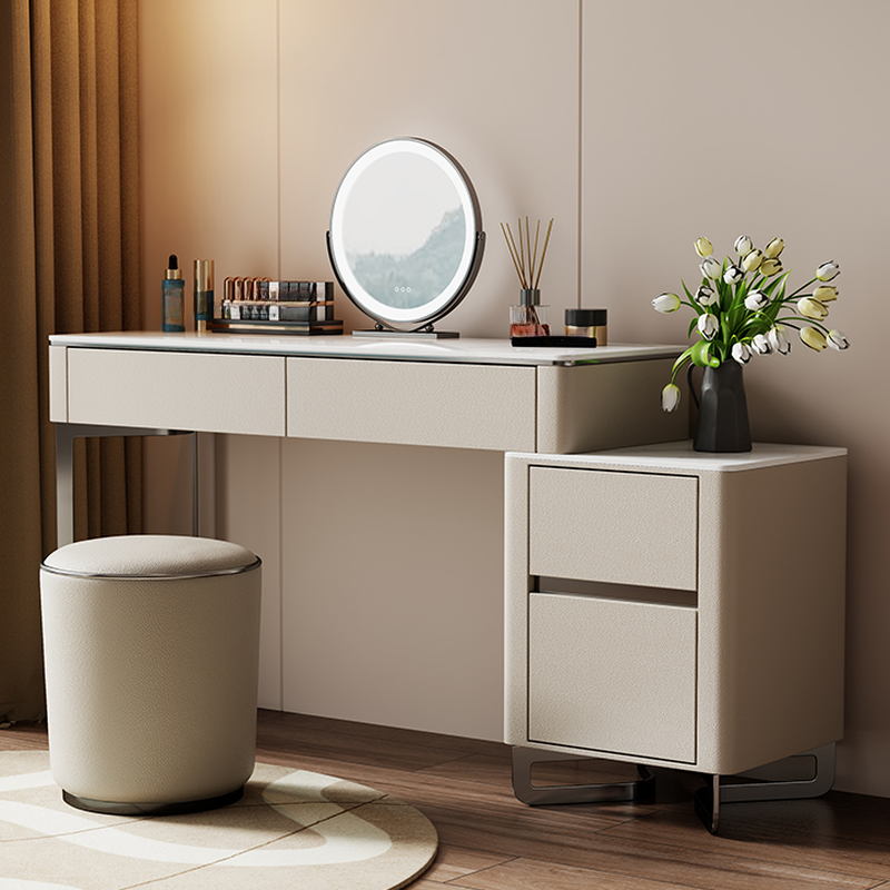 Sleeping Room Scalable Push-Pull Vanity Set