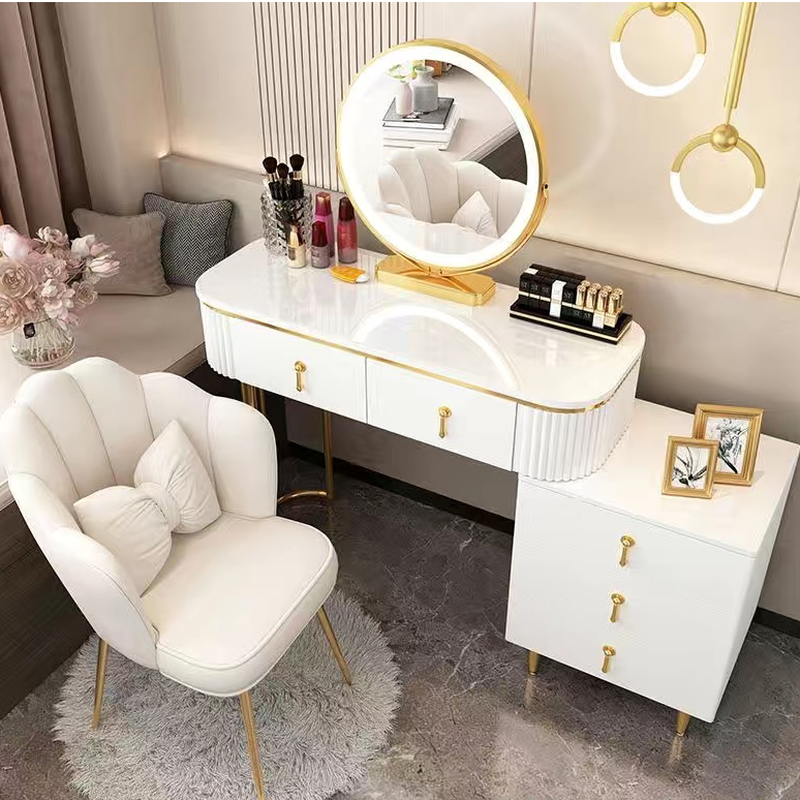Multi-Purpose Aureate Vanity Set with Lighting, Scalable, Push-Pull, Adjustable Touch, and Adjustable Brightness
